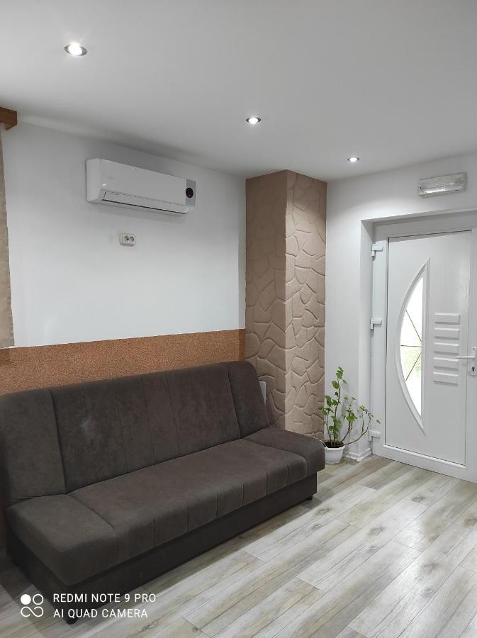 Apartman Jakov Rakovica Exterior photo